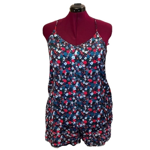 Co-ord Set: JOE FRESH Two Piece Tank & Short Set - Picture 2 of 13